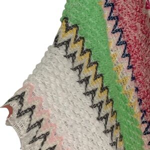 Colorful Zigzag Patterned Shawl
